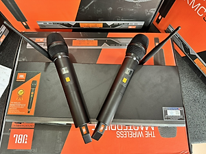 Micro Không Dây KMC 9 - Tích Hợp,Dò Sóng - Tăng Giảm Âm Lượng - Hút Giong,Hát Nhẹ,Giọng Mềm,Chống Hú Tốt - Chuyên Karaoke Gia Đình - Hàng Nhập Khẩu