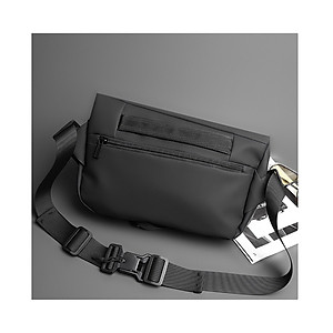 Túi đeo chéo nam DA cao cấp phong cách mới – BEE GEE DCN9123