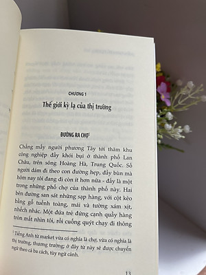 NỀN KINH TẾ TỰ DO – Cuốn sách hay nhất về thị trường - Eamonn Butler – Phạm Nguyên Trường dịch - NXB Tri Thức 