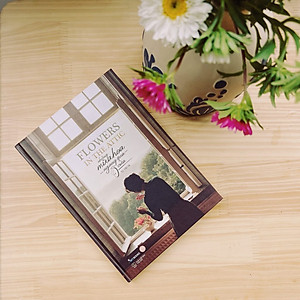 Sách Flowers In The Attic – Những Mùa Hoa Ngang Qua Ô Cửa
