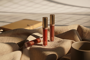 Son kem lì nhiều dưỡng GLAMRR Q LONG WEAR LIP CREAM 5g by Gilaa