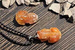 Tỳ Hưu Thạch Anh Tóc Đỏ Ngọc Quý Gemstones GA125