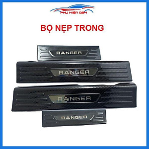 Bộ nẹp bước chân trong ngoài vân Cacbon xe Ranger 2016-2017-2018-2019-2020 chống trầy làm đẹp ô tô