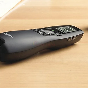 Bút trình chiếu Logitech R800 Laser Presentation Remote - Hàng chính hãng