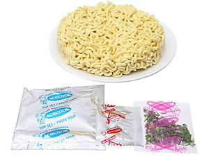 Thùng Mì Siukay Hương Bò (Gói 127g x 24)