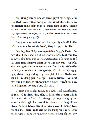 Bay Vòng Quanh Mặt Trăng (Bìa Cứng) (Tái Bản)