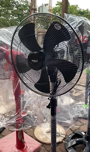 Quạt đứng công nghiệp Hali DC-199C công suất 80W, cánh quạt 45cm, 3 tốc độ gió, động cơ êm ái - Hàng chính hãng