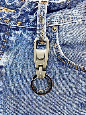 Móc khóa trượt màu xám ghi sang trọng MK004