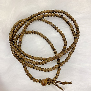 Vòng Trầm Hương 108 Hạt 6 mm Cao Cấp Đ.V.U0024-60