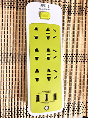 Ổ Cắm Điện Đa Năng Chống Giật Có Lỗ Cắm 3 Chấu - Tiết Kiệm Điện - PaKaSa