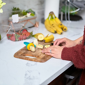 Túi nhai ăn dặm chống hóc silicon kèm gặm nướu và nắp làm kem cho bé Marcus & Marcus, từ 6 tháng - Ollie