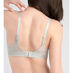 Áo lót nữ ren nâng ngực không gọng Triumph Sculpt Breeze HU 1749 đệm mút vừa siêu nhẹ, mượt mà và thoáng khí