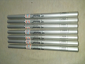 Chì vẽ mày sắc nét Aroma Eyebrow Pencil Hàn Quốc No.11 Balck tặng kèm móc khoá