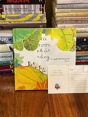 Sách Ra Vườn Nhặt Nắng (Những Vần Thơ Sưởi Ấm Tâm Hồn)