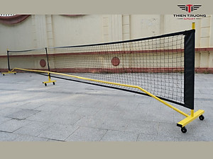 Trụ lưới di động Pickleball tập luyện, có bánh xe di chuyển, thiết kế nhỏ gọn. Trụ lưới pickleball kích thước tiêu chuẩn 670 x 71 x 91.5 cm thích hợp dùng trong nhà và ngoài trời
