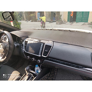 Thảm taplo da vân cacbon cho xe HONDA CITY 2021