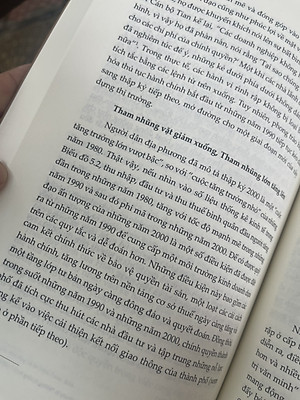 [Tủ sách Kiến tạo] Trung Quốc Thoát Khỏi Bẫy Nghèo Như Thế Nào - Yuen Yuen Ang - Phương Mạnh, Minh Tâm, Nghĩa Long dịch - Lyceum - NXB Đà Nẵng (Bìa mềm)