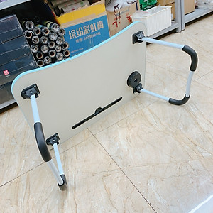 Bàn Học Gấp Gọn Có Khe Để Điện Thoại, Máy Tính Bảng, Khay Để Ly - Hàng Loại 1 (Giao ngẫu nhiên)