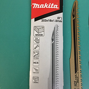 Lưỡi cưa kiếm gỗ - cắt nhanh 203x18x1.0mm Makita  - Giá 01 lưỡi