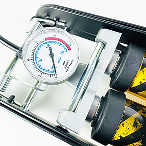 Bơm xe máy - Bơm xe đạp chân - Bơm đạp chân 2 ống đa năng - Bơm hơi đạp chân mini Xe Đạp, Xe Máy, Xe Ô tô, Xe Hơi Đa Năng Dễ Dàng Xếp Gọn thân hợp kim siêu bền, hỗ trợ cả van Mỹ và van Pháp Thương hiệu KIOTOOL