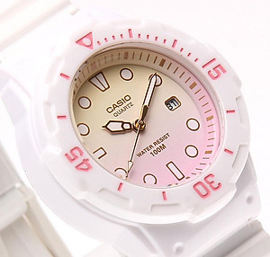 Đồng hồ nữ dây nhựa Casio LRW-200H-4E2VDR
