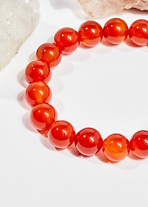 Vòng tay phong thủy nữ đá mã não đỏ charm may mắn 10mm mệnh hỏa , thổ - Ngọc Quý Gemstones