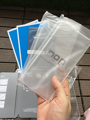 Bộ 2 Kính cường lực GOR cho Xiaomi Redmi Note 11, Note 11S 4G, Note 11 Pro trong suốt 2.5D ( 2 miếng) Hàng nhập khẩu