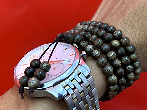 Vòng tay 108 hạt trầm hương thiên nhiên - Phi Long