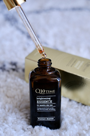 Q10 TIME Bringhtening Essence - Tinh chất trẻ hoá tái sinh da