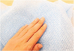 Khăn tắm tạo bọt Whip's (loại vừa bọt) + khăn ướt khử trùng 20 tờ (có cồn) - nội địa Nhật Bản