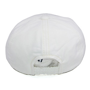 Mũ lưỡi trai mỏ mềm bít đuôi cho bé từ 1 đến 3 tuổi gắn logo chữ Z kèm đục 3 lỗ sò ở mỏ kết độc đáo - Trắng