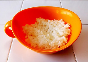 Bát ăn cho bé có quai cầm chống trơn trượt Kokubo Meal Bowl Ø15cm - Hàng nội địa Nhật Bản | Made in Japan