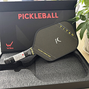 Vợt Wi-ka Titan chơi Pickleball siêu bền, kiểm soát bóng tốt với mặt vợt bằng TITANIUM VÀNG - Chính hãng