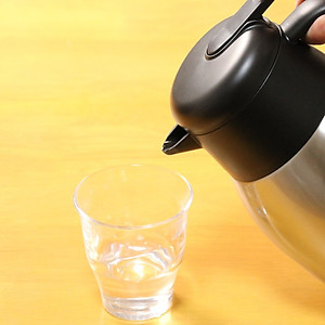 Bình inox giữ nhiệt chính hãng Pearl Metal Aegis II 2L