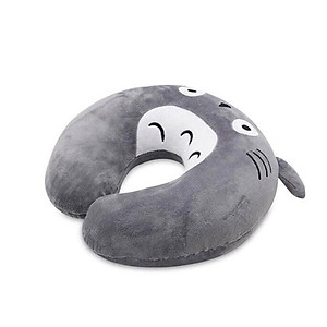 Gối chữ U Nhà của Mẹ thích hợp sử dụng làm gối ngủ văn phòng, gối du lịch kích thước  27x24x6 cm - màu sắc giao ngẫu nhiên