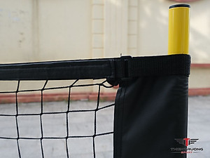 Trụ lưới di động Pickleball tập luyện, có bánh xe di chuyển, thiết kế nhỏ gọn. Trụ lưới pickleball kích thước tiêu chuẩn 670 x 71 x 91.5 cm thích hợp dùng trong nhà và ngoài trời