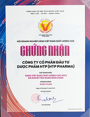 Kem dưỡng  da Sắc Ngọc Khang 5 trong 1 ban ngày 30g giúp nuôi dưỡng làn da sáng khỏe, mờ thâm nám ngăn ngừa lão hóa