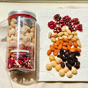 Hạt Hỗn Hợp Oaky 250g (Size Nhỏ) - Nhập Khẩu Mỹ & Úc, Ăn Vặt Healthy, Giàu Dinh Dưỡng