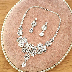 Bộ trang sức full đá lấp lánh sang trọng trang điểm cô dâu make up dạ tiệc dạ hội