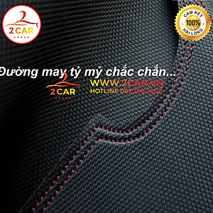 Thảm taplo da carbon xe Ford Territory 2022 2023 màu đen 3 lớp, có đế chống trượt, chống nắng nóng hiệu quả