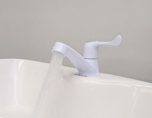 Vòi lavabo lạnh cao nhựa ABS trắng Eurolife EL-LA04 (Trắng )