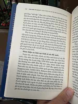 (Bìa cứng) TẦM NHÌN TỪ LỊCH SỬ – Nguyễn Văn Hưởng – TV Nguyễn Văn Hưởng – NXB Hội Nhà Văn