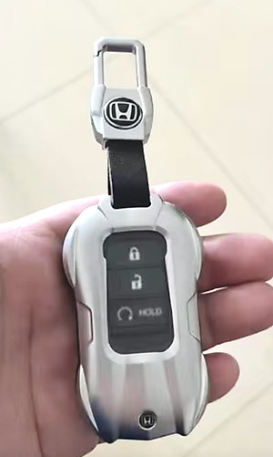 Ốp chìa khóa Kim Loại hình Xiêu Xe ô tô Honda CITY, CIVIC, ACCORD, HR-V, CR-V....