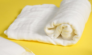 Khăn Tắm Bonny 100% Sợi Tre Lụa 4 Lớp Siêu Mềm Mịn, Thấm Hút, An Toàn Cho Bé (Kích thước: 90x90Cm)