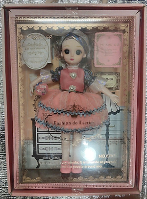 Búp Bê Người Mẫu Thời Trang Hộp Quà Búp Bê Sweet Dáy Đáng Yêu Cho Bé Gái Đồ Chơi Nàng Tiên Xinh Đẹp Tóc Mây Cô Dâu Nhà Tạo Mẫu Tóc Công Chúa Dễ Thương 