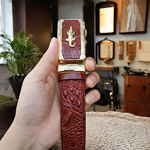 Thắt lưng da cá sấu LIỀN NGUYÊN TẤM. Không có vảy rất dễ sử dụng