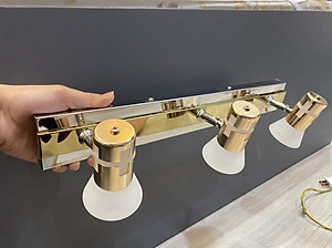 Đèn soi tranh - Đèn rọi gương LED POWE kiểu dáng sang trọng, tinh tế.