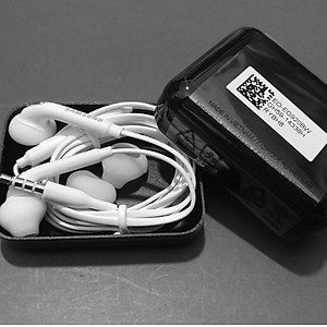 Tai nghe Galaxy S7 loại xịn, cổng tai nghe jack 3.5mm thông dụng dùng chung cho tất cả máy tính, điện thoại có jack 3.5mm - Hàng nhập khẩu