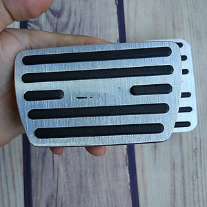 Bộ 2 ốp trang trí chân ga xe Honda CRV 2016-2018