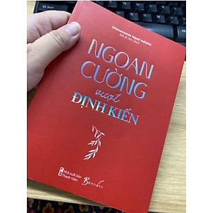 Sách Ngoan Cường Vượt Định Kiến
